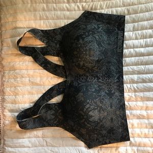 Victoria’s Secret sports bra New